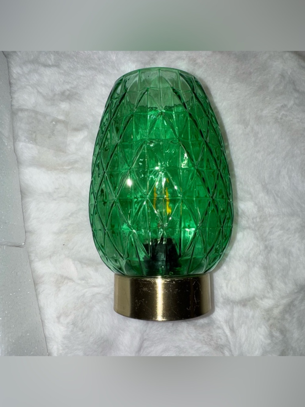 NEW battery operated light